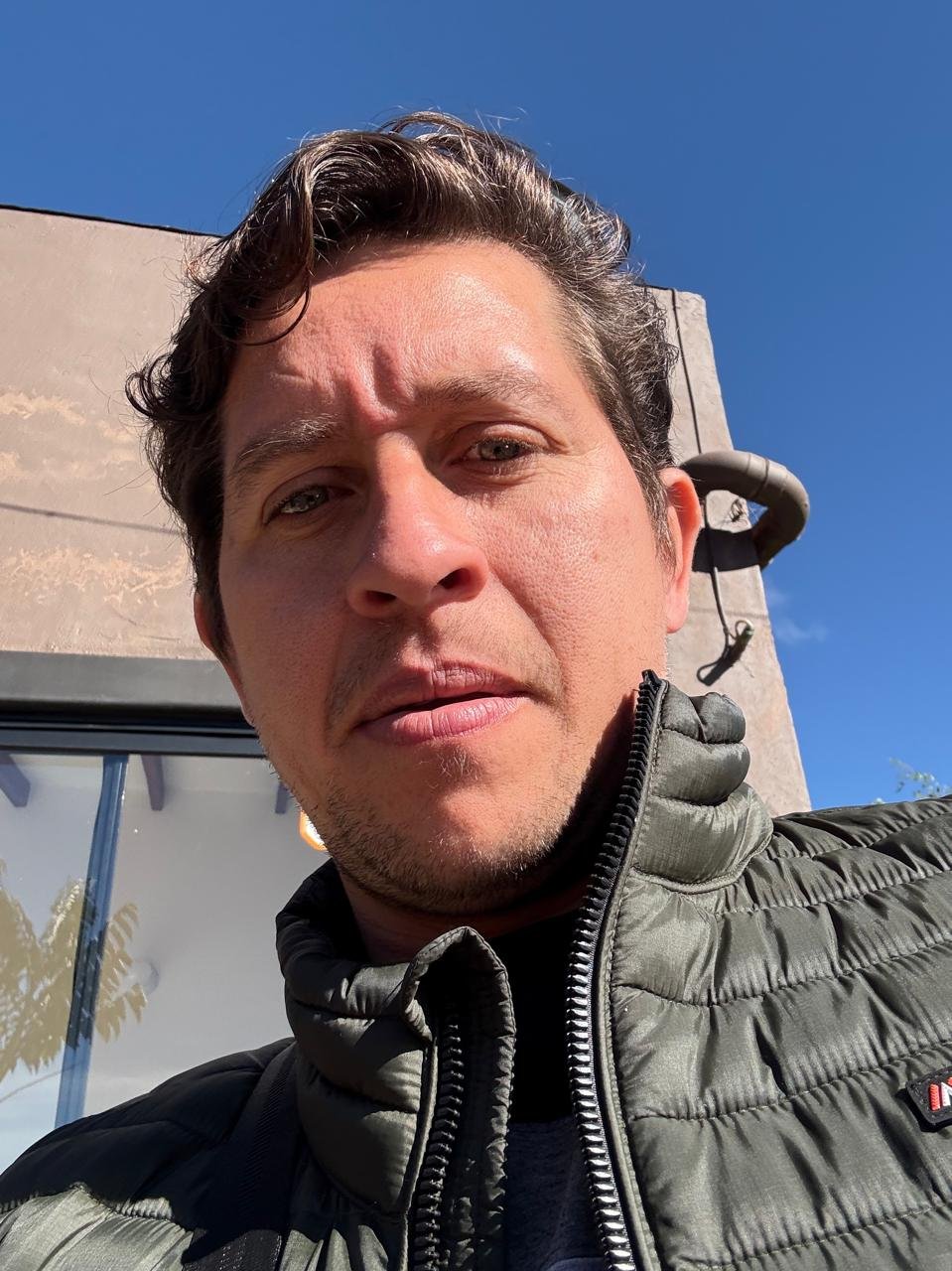 GUILLERMO ZAMBRANO BROKER