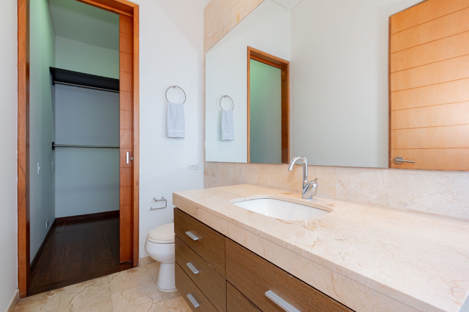 property_gallery_img_5295