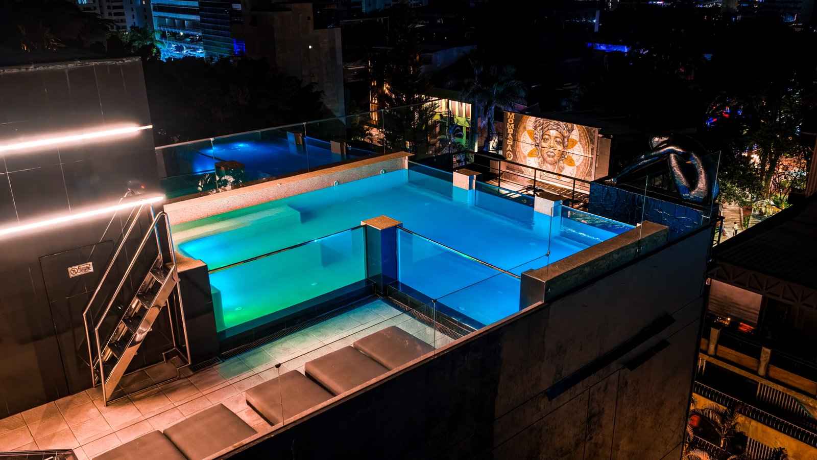 MANSION_CON_23_HABITACIONES