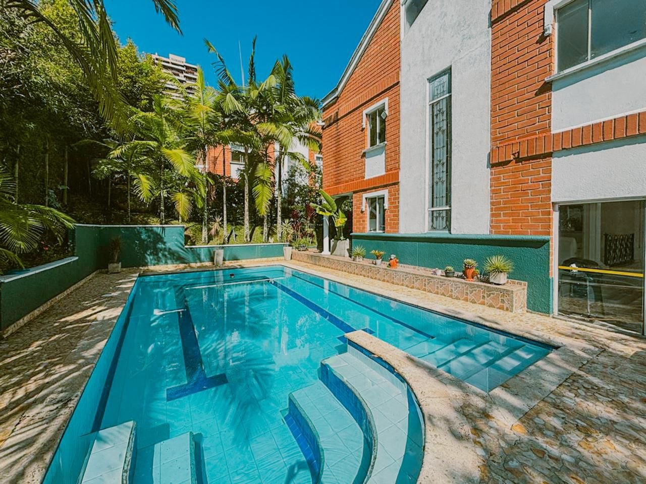 CASA_EN_LAS_PALMAS_MEDELLIN_COLOMBIA