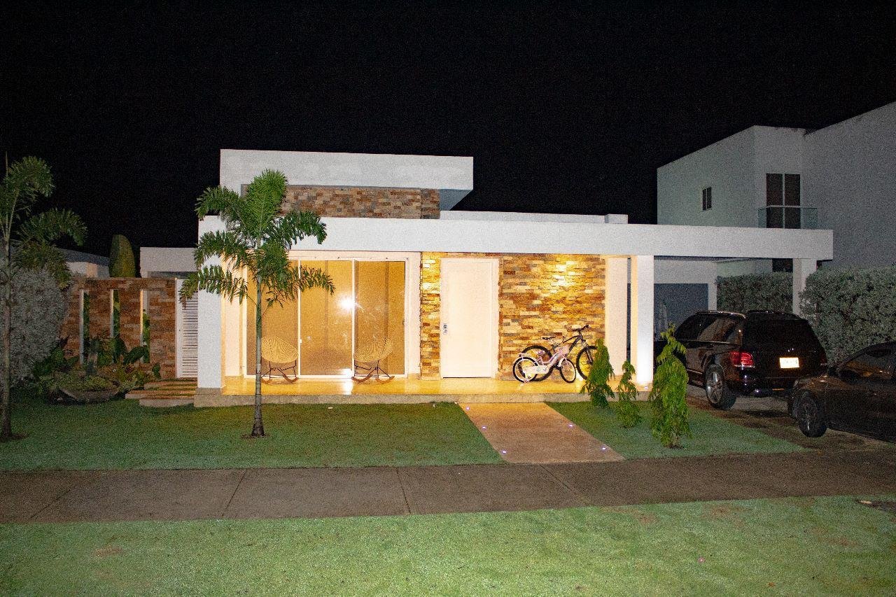 CASA_EN_BARCELONA_DE_INDIAS_CARTAGENA_COLOMBIA