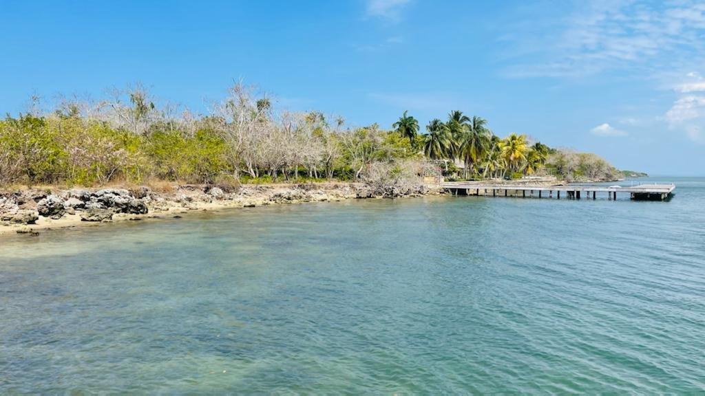 LOTE_EN_BARU_CARTAGENA_COLOMBIA