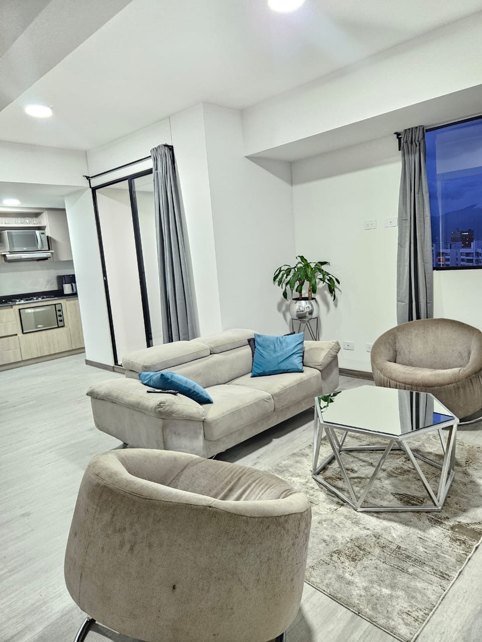 property_gallery_img_5710