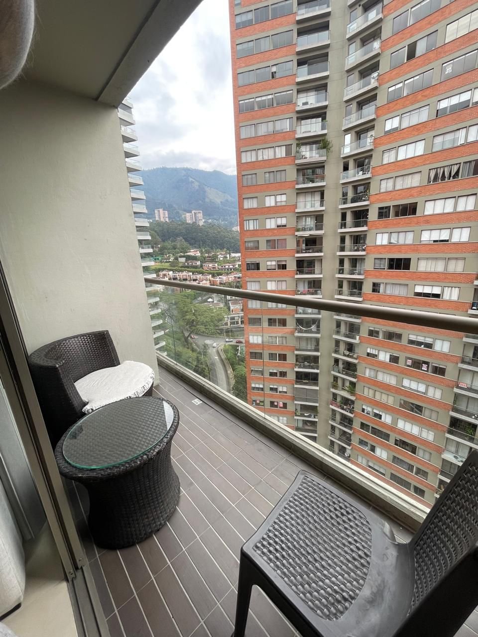 APARTAMENTO_EN_EL_POBLADO_MEDELLIN_COLOMBIA