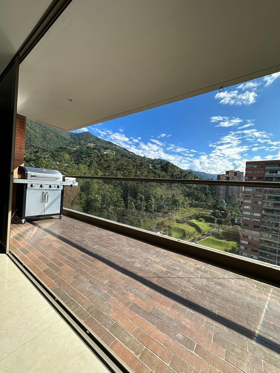 PENTHOUSE_DE_LUJO_EN_EL_POBLADO_MEDELLIN