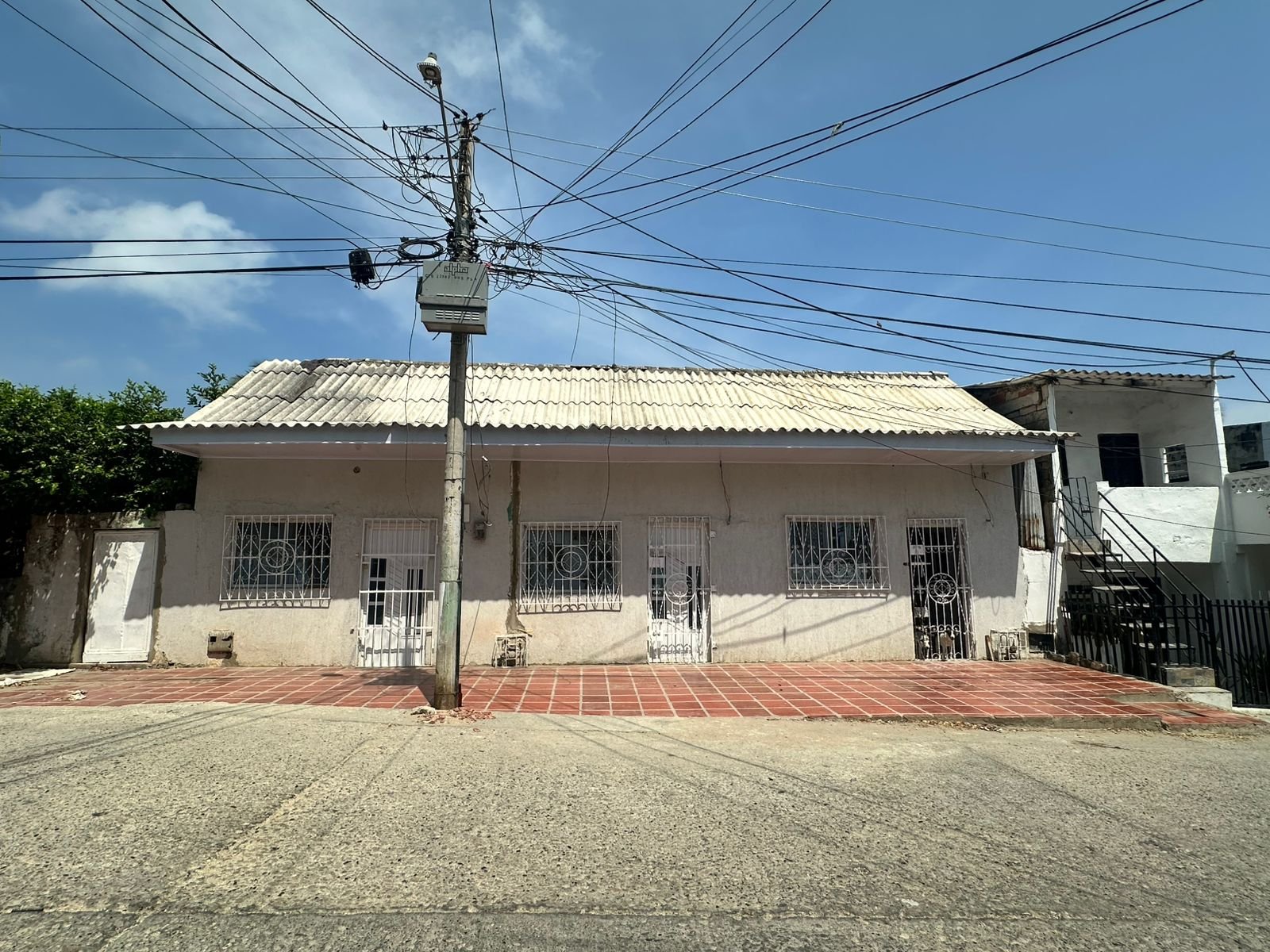 CASA_COMERCIAL_EN_EL_BARRIO_ESPÑA_CARTAGENA