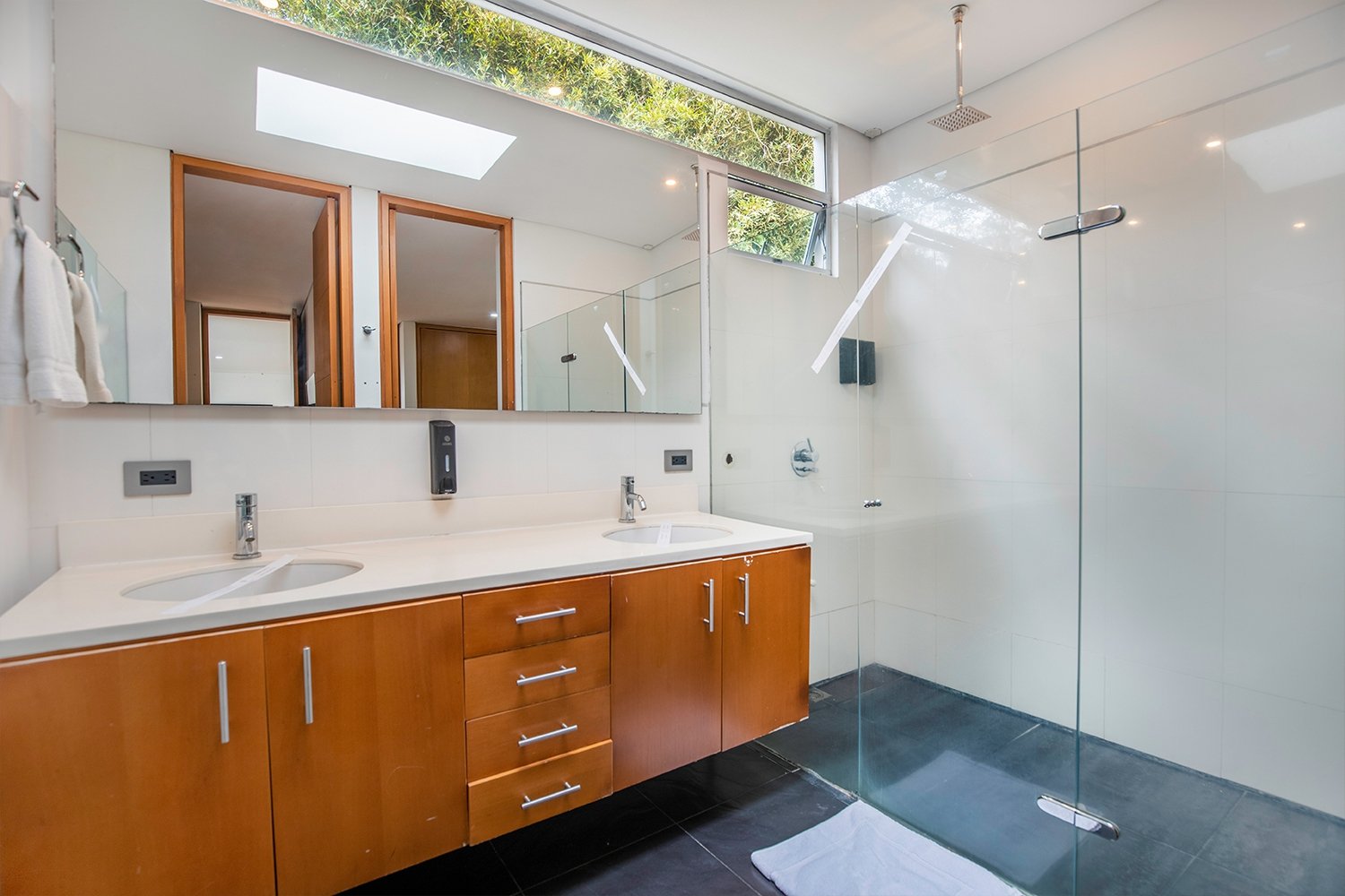 property_gallery_img_8296