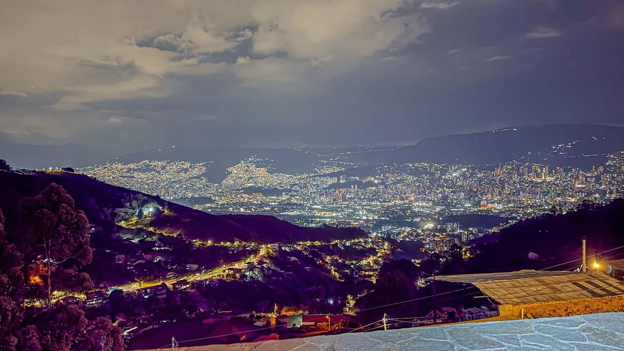 LA_DOLCE_VITA_SKY_CASA_EN_MEDELLIN